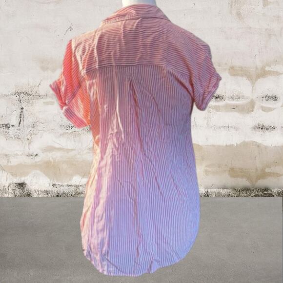 Cosmic Blue Love Ava Button Down Top Size Small - Picture 4 of 6